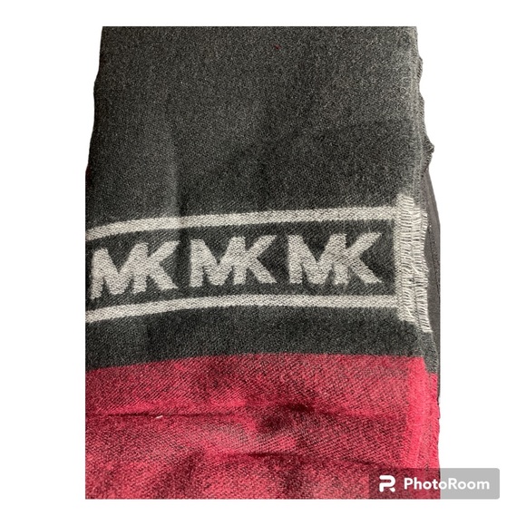 Michael Michael Kors NWT red and black scarf - Picture 5 of 8